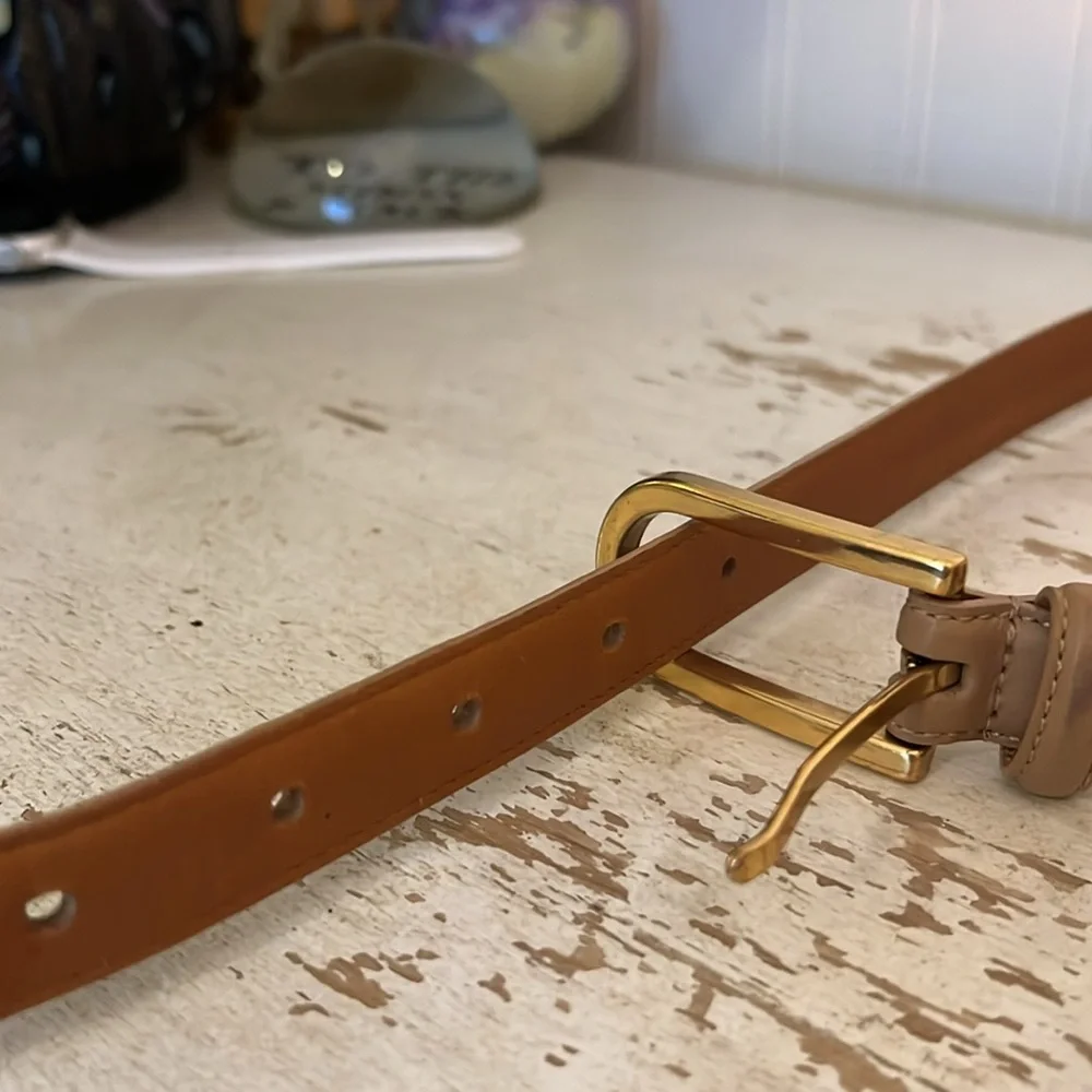 Lauren Ralph Lauren Italian Leather belt 29” - 33”